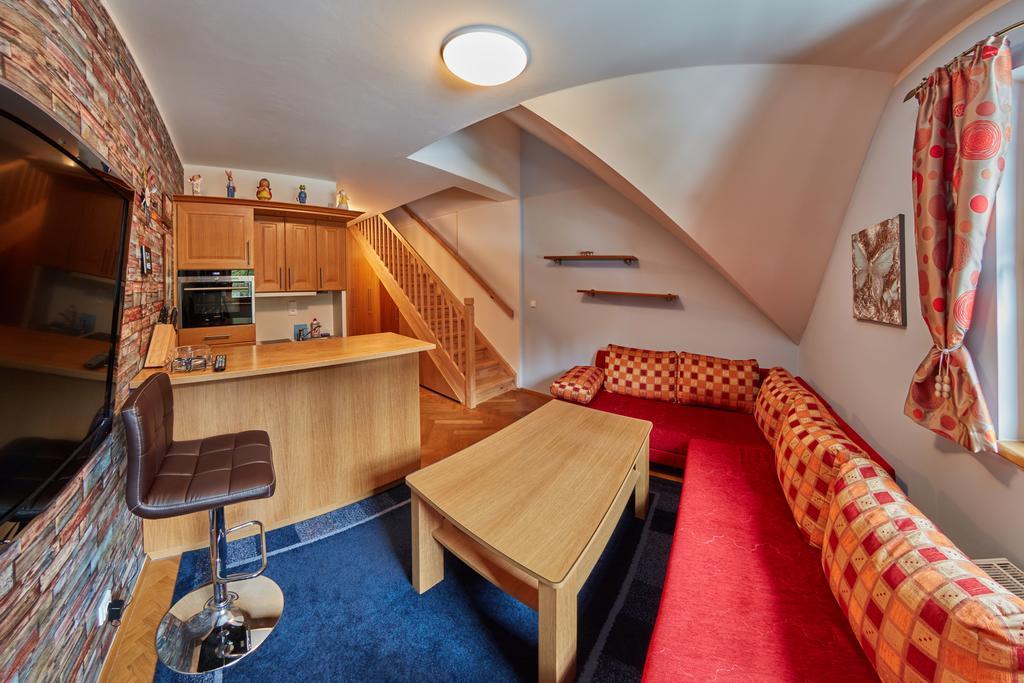 Apartman U Vleku Javor เปตส์ปอตสเนซโค ห้อง รูปภาพ